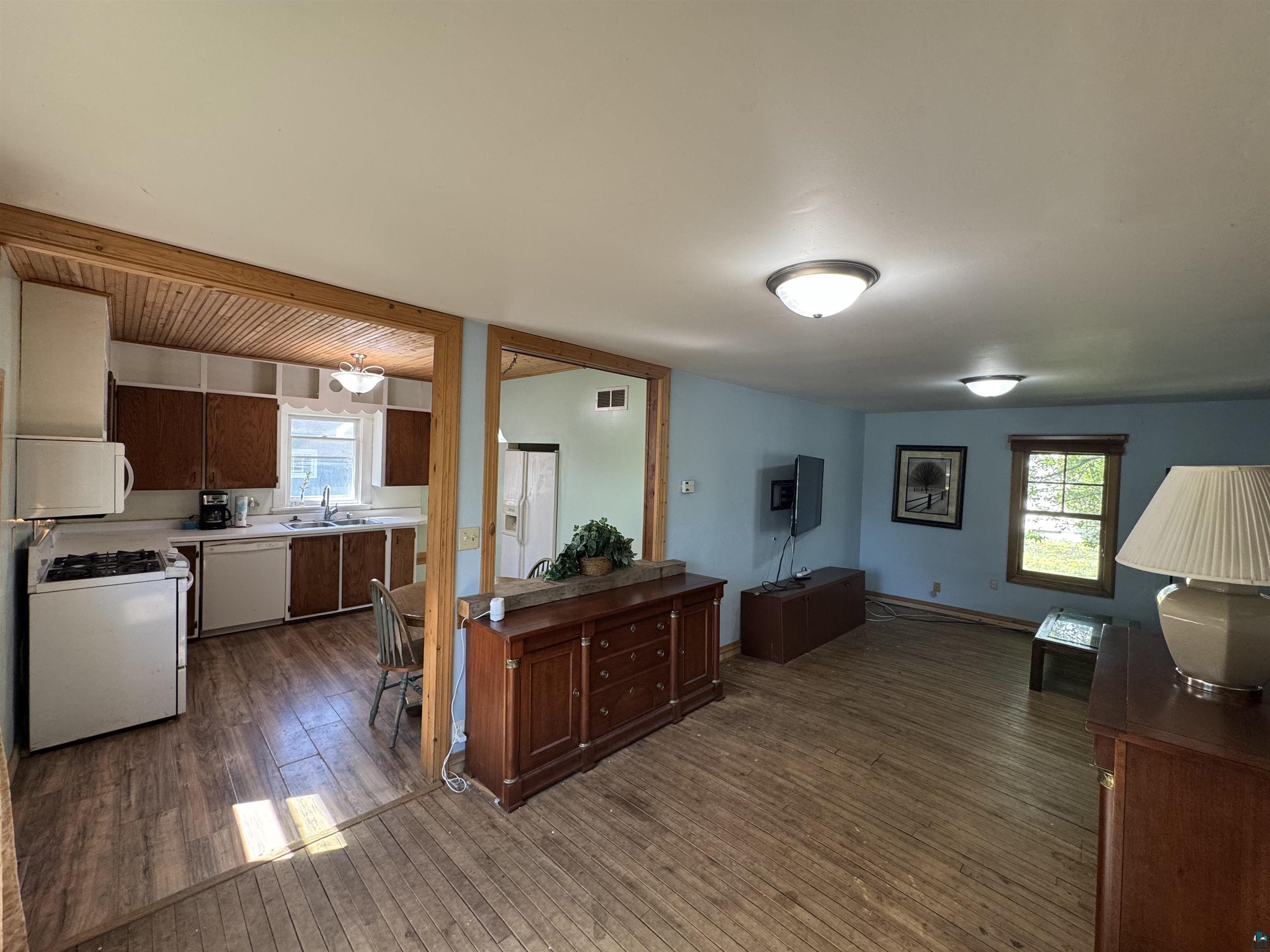3939 Maple St, Kettle River, MN 55757 Listing Photo  15