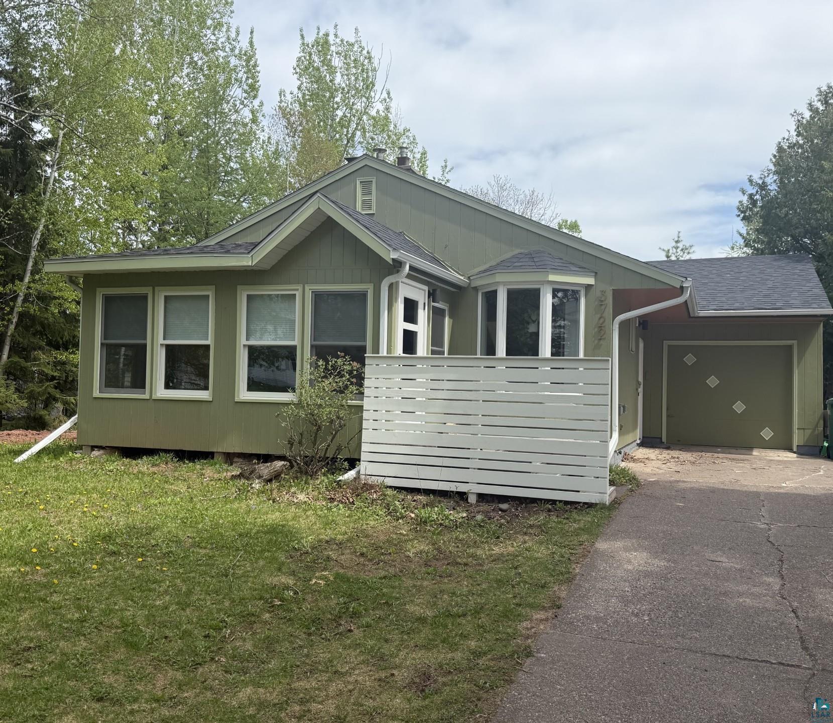 3722 E 4th St, Duluth, MN 55804 Listing Photo  1