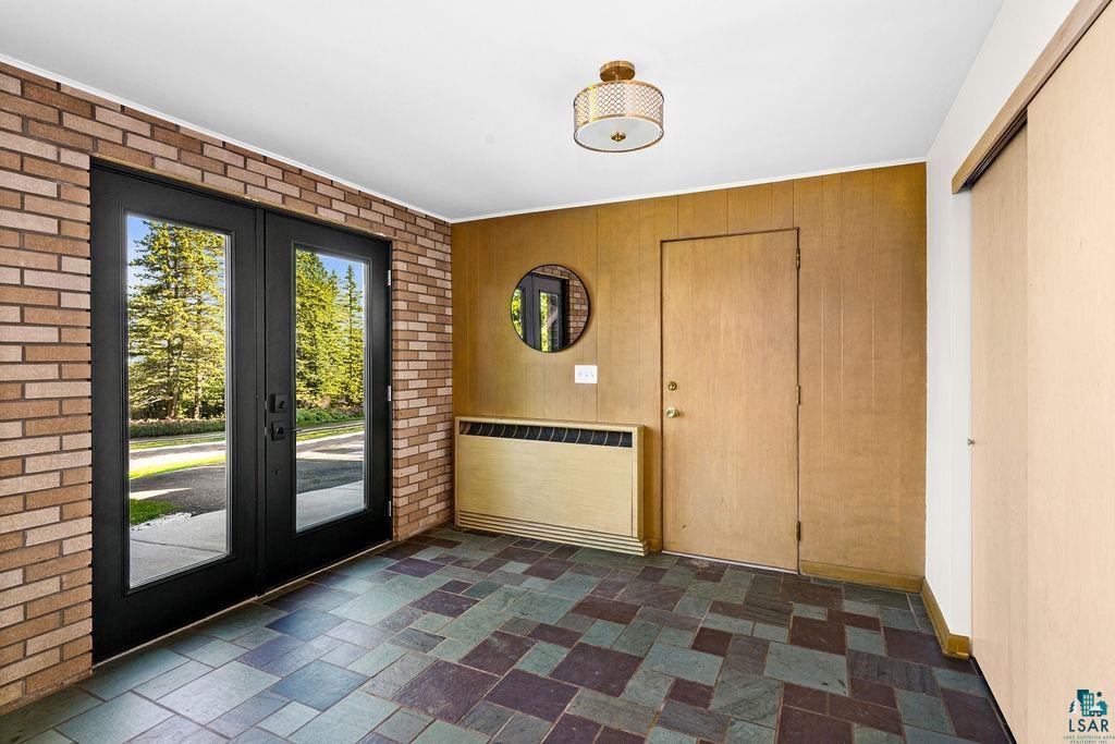 3801 Rockview Ct, Duluth, MN 55804 Listing Photo  3