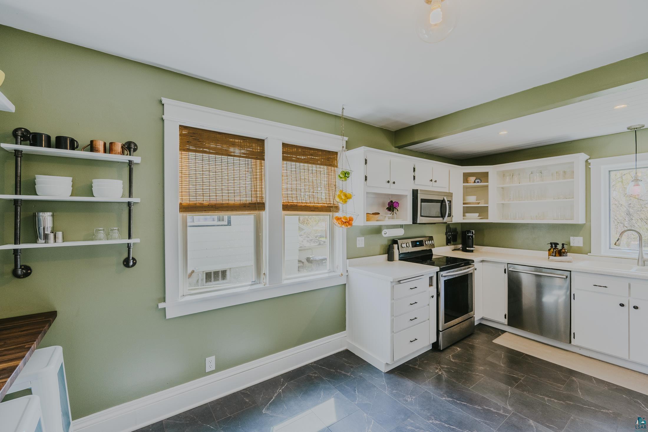 4310 Regent St, Duluth, MN 55804 Listing Photo  14