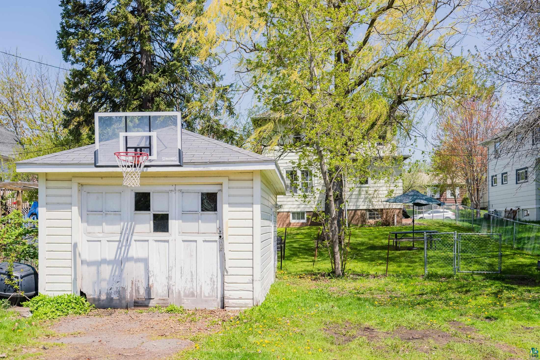 4310 Regent St, Duluth, MN 55804 Listing Photo  44