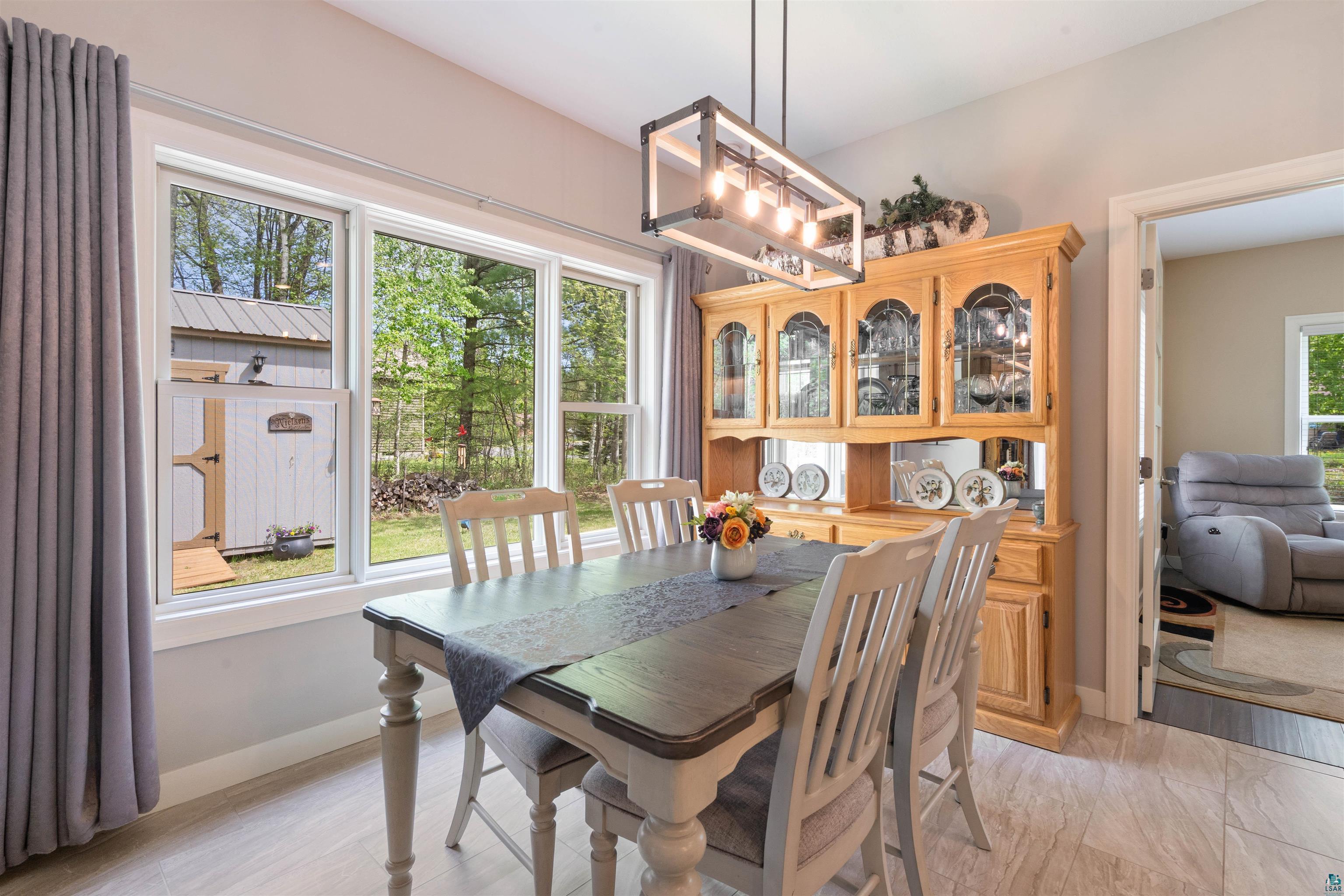 1105 W Taylor Ave, Cloquet, MN 55720 Listing Photo  12