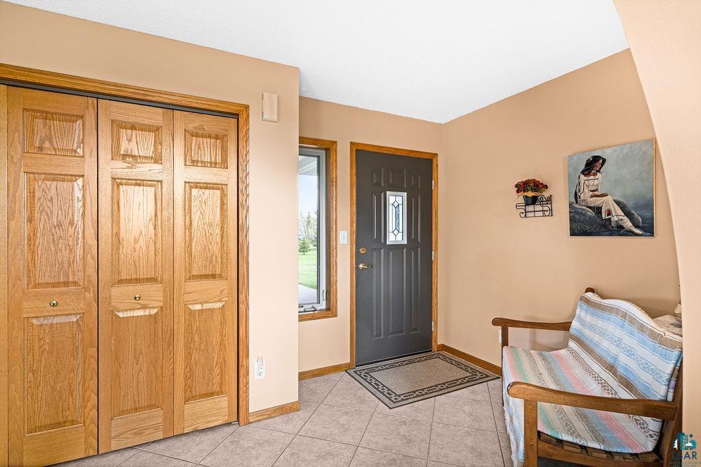 5410 Martin Rd, Duluth, MN 55811 Listing Photo  2