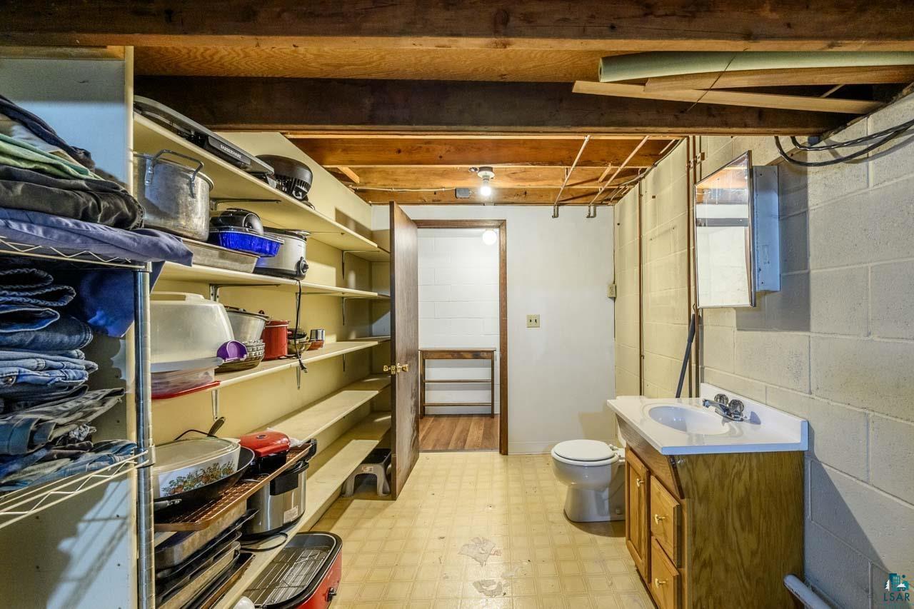 3581 Orourke Rd, Hibbing, MN 55746-0000 Listing Photo  27