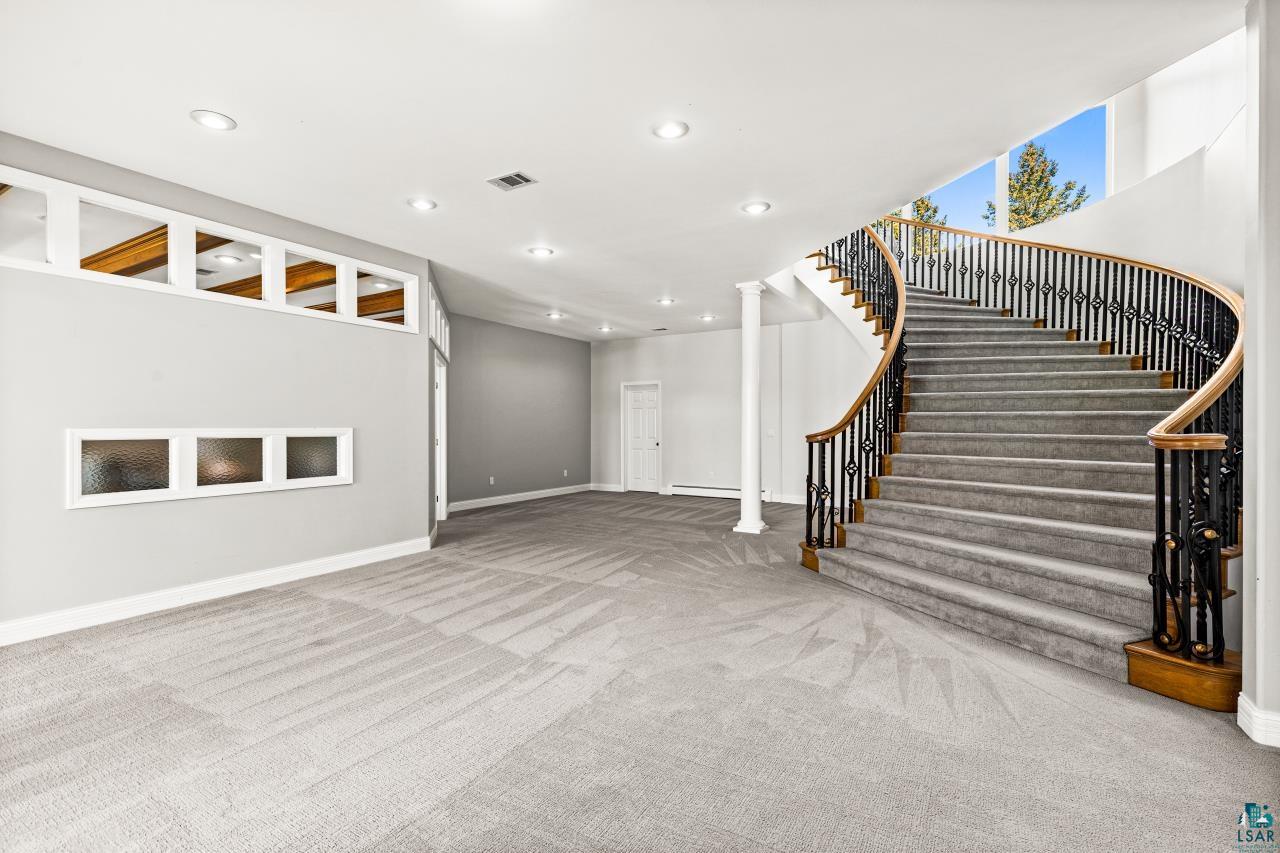 2906 W 15th St, Duluth, MN 55806 Listing Photo  56