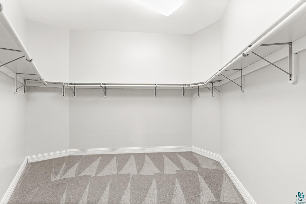 2906 W 15th St, Duluth, MN 55806 Listing Photo  67