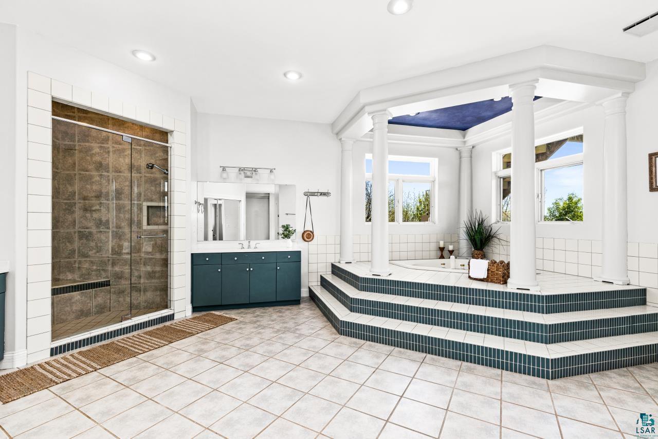 2906 W 15th St, Duluth, MN 55806 Listing Photo  68