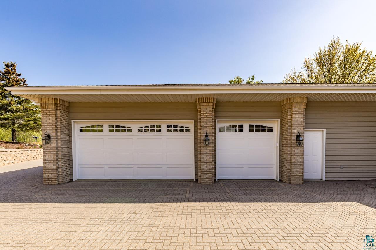 2906 W 15th St, Duluth, MN 55806 Listing Photo  93