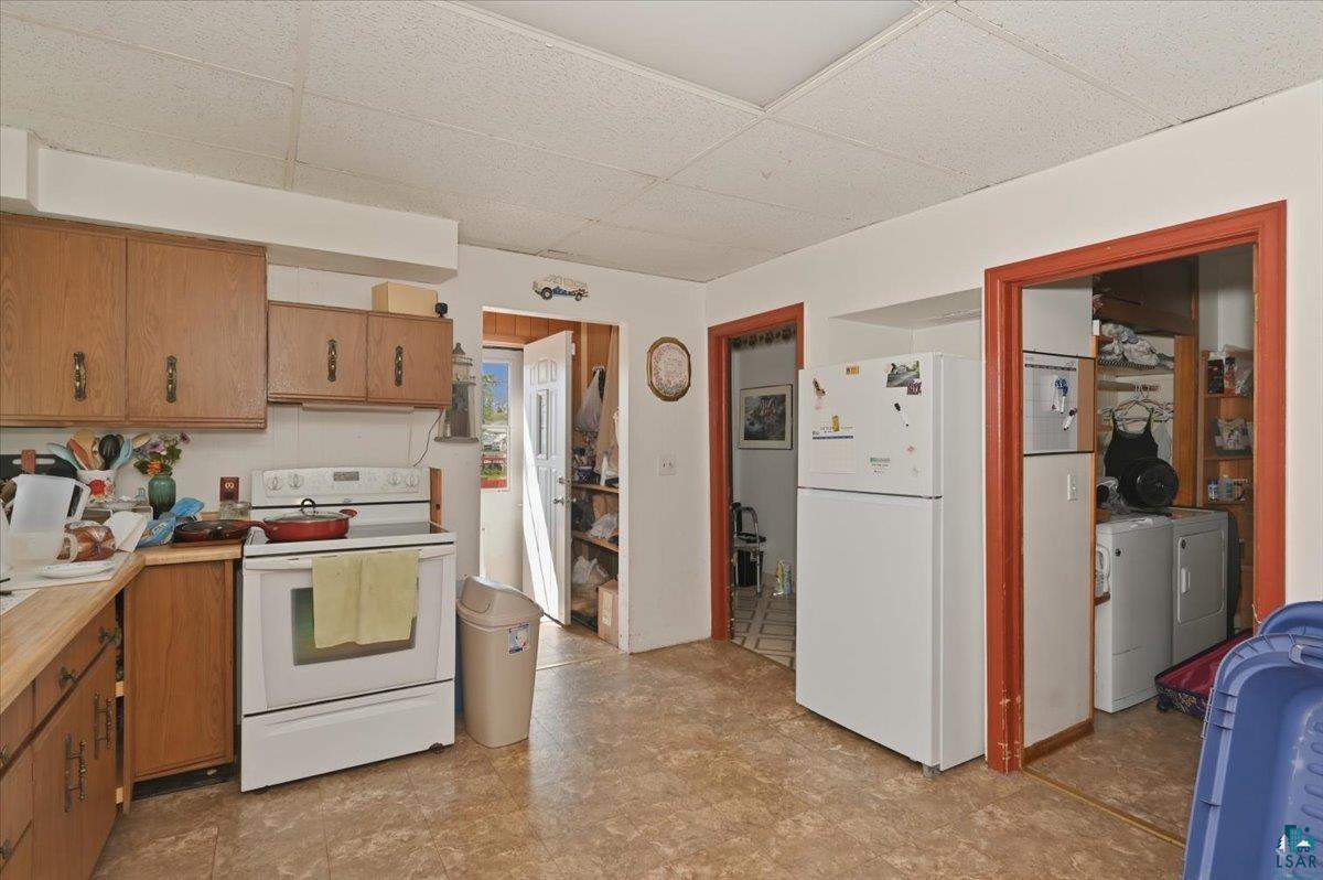 619 Fisher Ave, Superior, WI 54880 Listing Photo  3