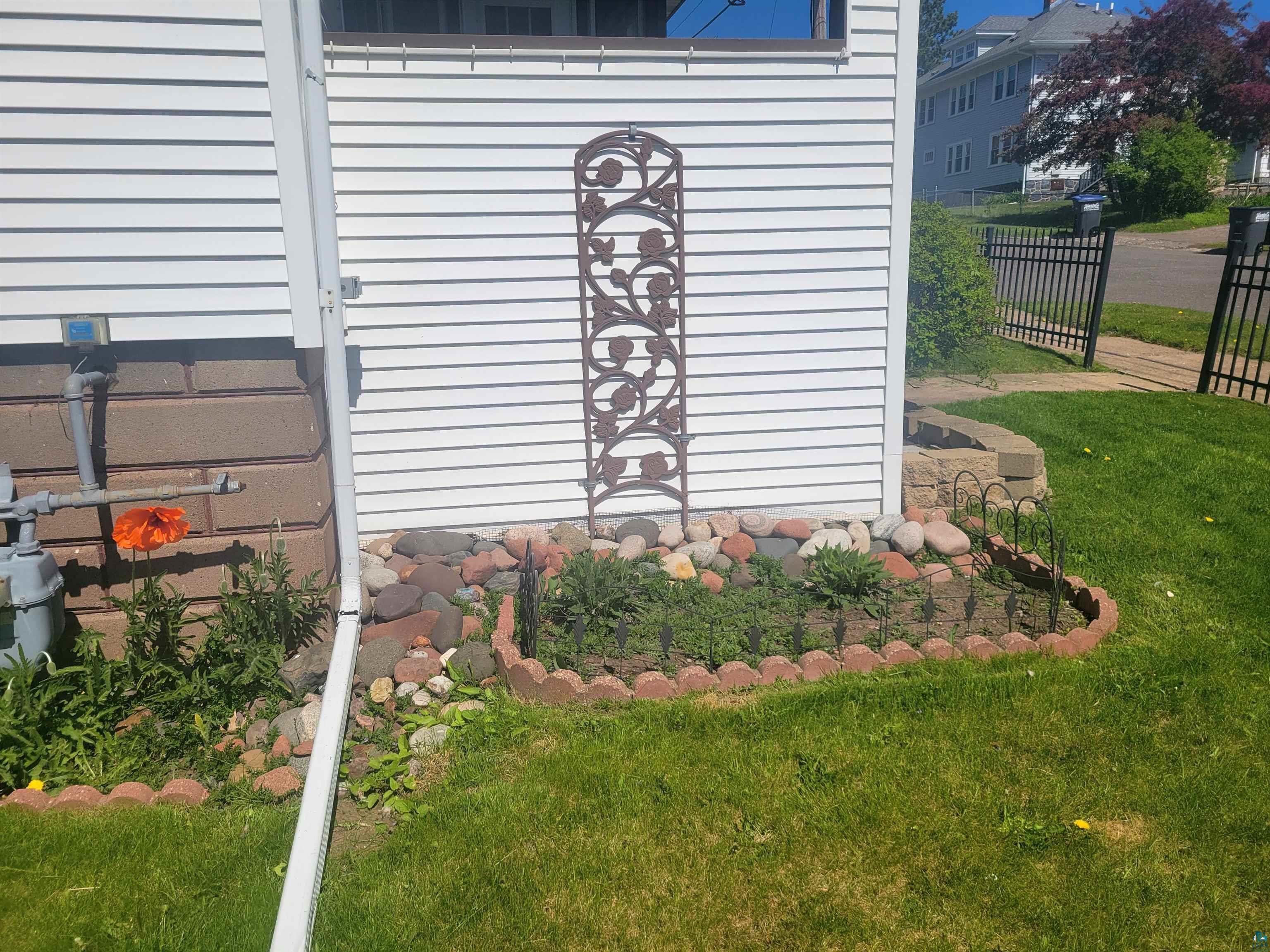 815 N 13th Ave E, Duluth, MN 55805 Listing Photo  24