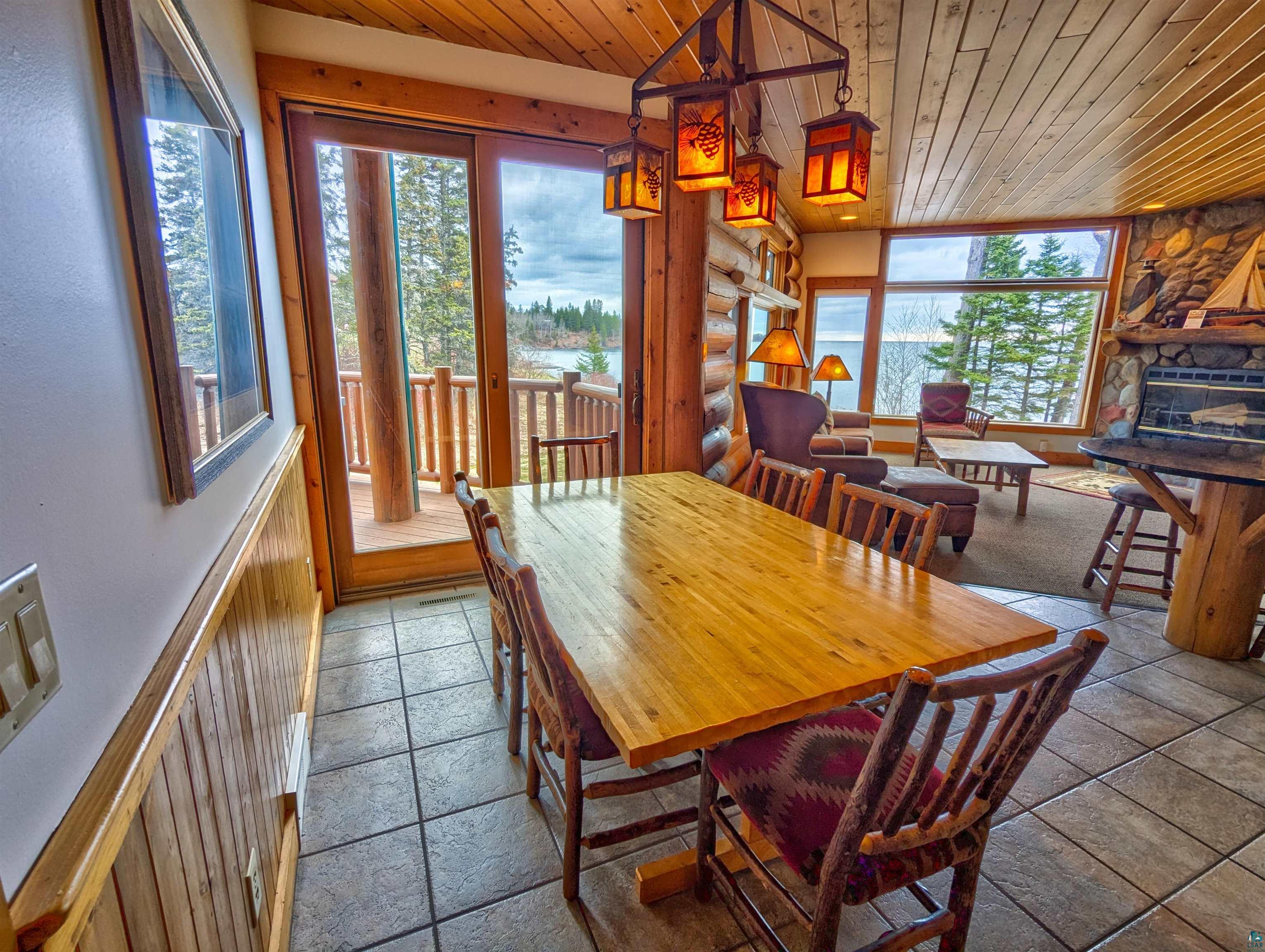 2826 Highway 61, #400, Two Harbors, MN 55616 Listing Photo  4
