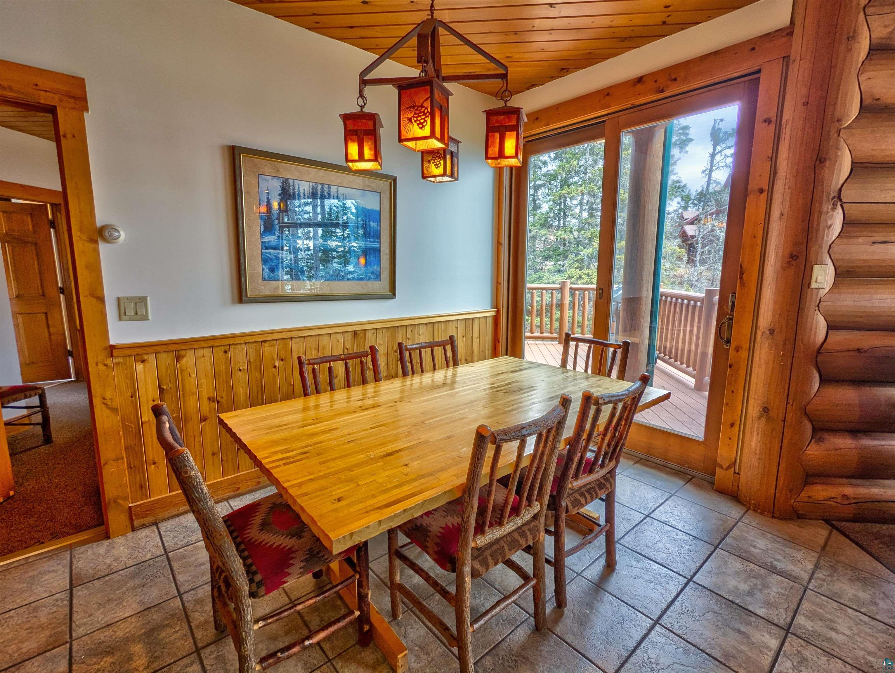 2826 Highway 61, #400, Two Harbors, MN 55616 Listing Photo  5