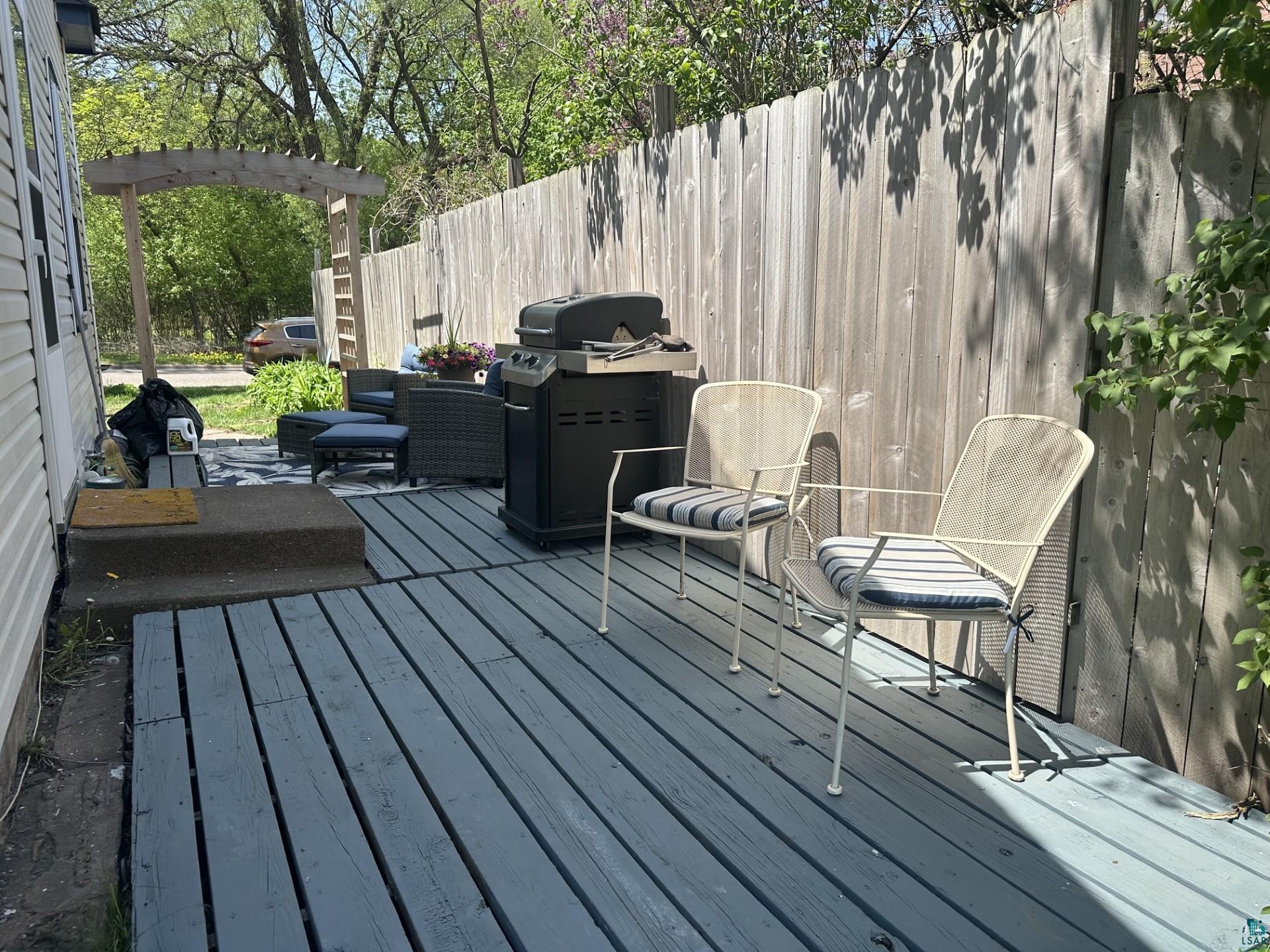 208 Chestnut St, Cloquet, MN 55720 Listing Photo  3