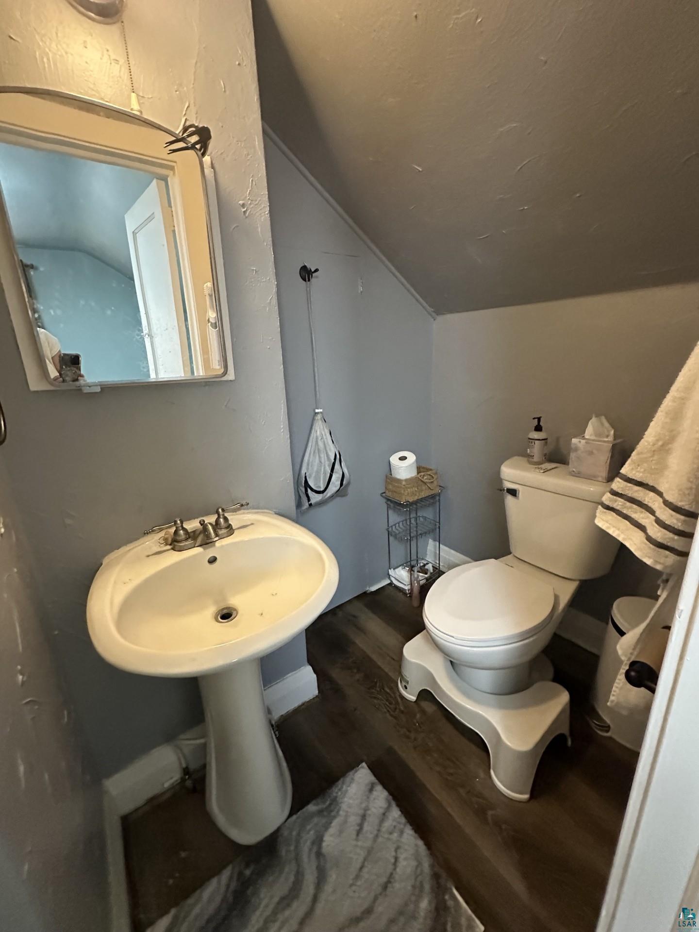 208 Chestnut St, Cloquet, MN 55720 Listing Photo  22