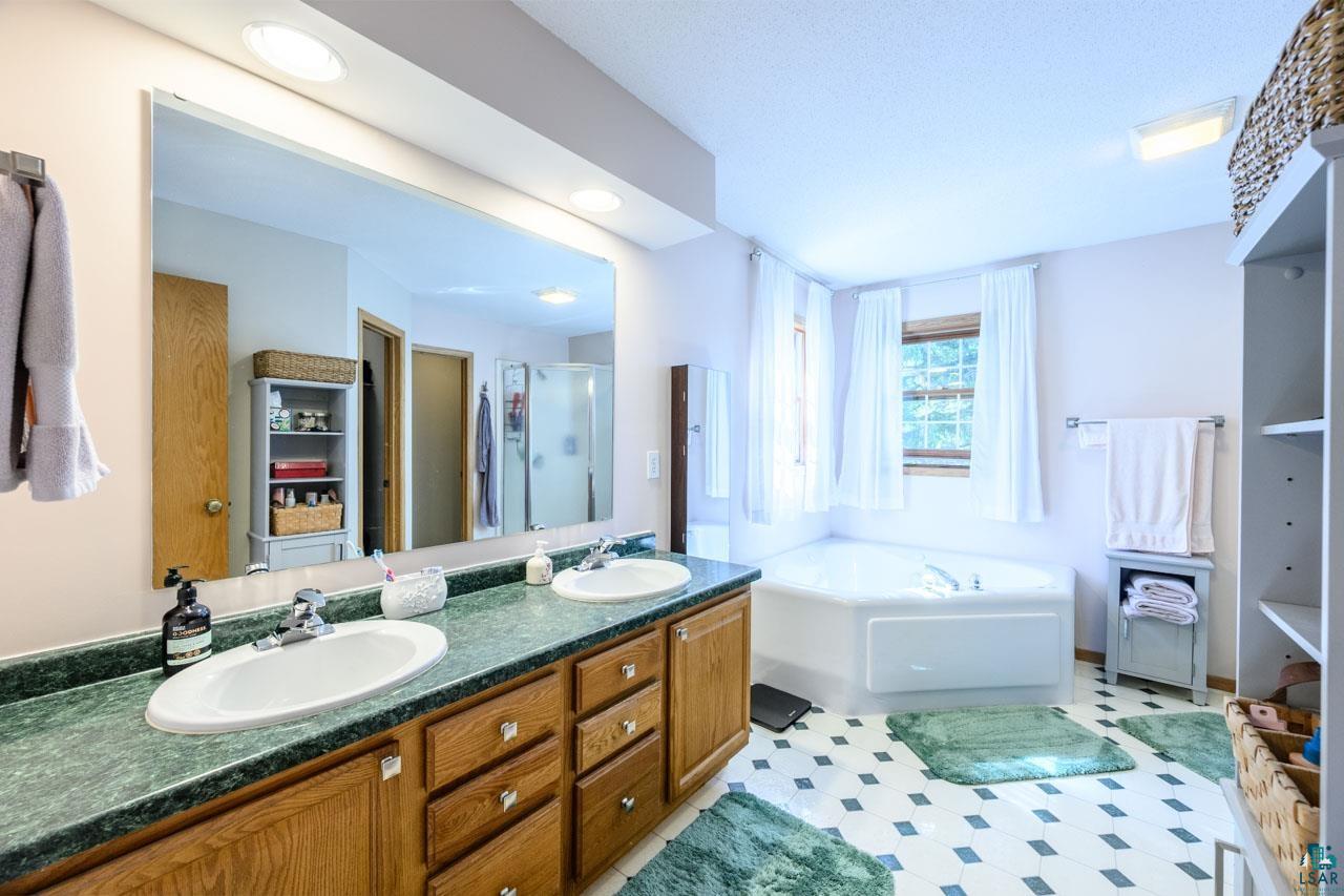 304 Terrace St, Duluth, MN 55811 Listing Photo  18