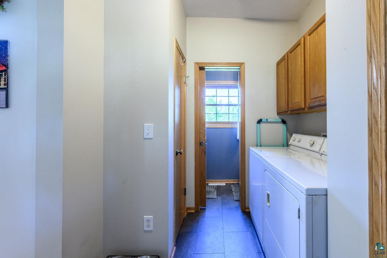 304 Terrace St, Duluth, MN 55811 Listing Photo  3