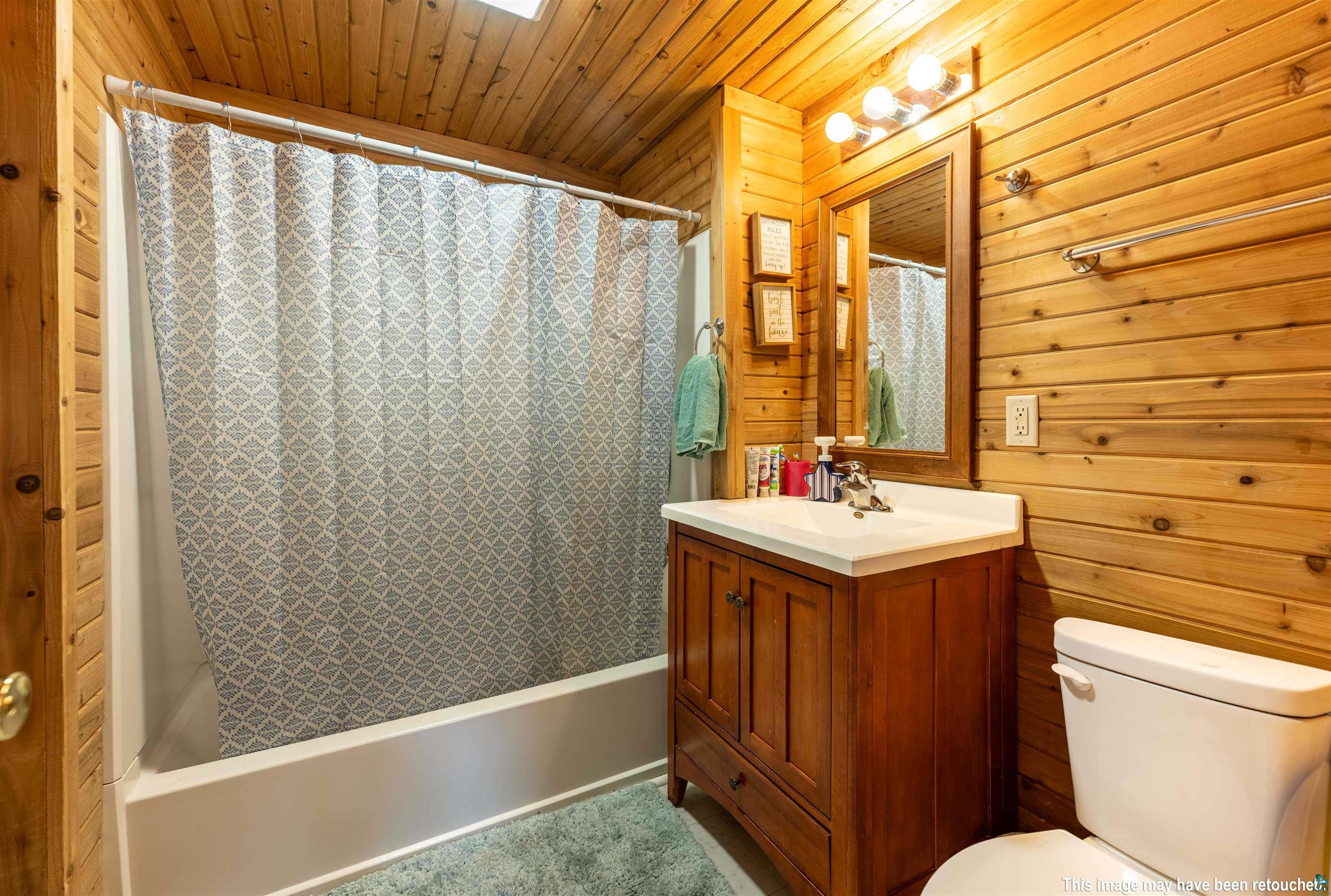 513 Willis Ave, Ashland, WI 54806 Listing Photo  11