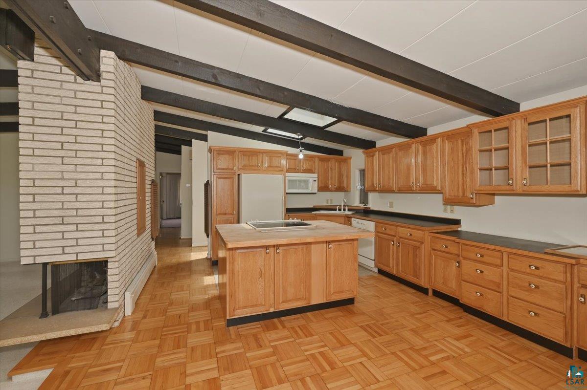 2141 Leonard St, Duluth, MN 55811 Listing Photo  15