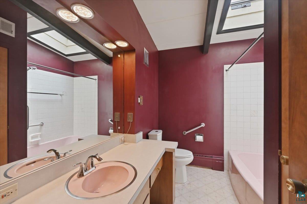 2141 Leonard St, Duluth, MN 55811 Listing Photo  20