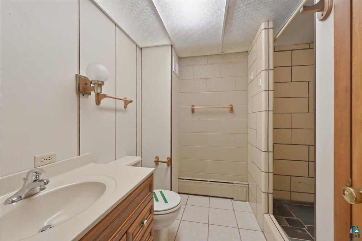 2141 Leonard St, Duluth, MN 55811 Listing Photo  27