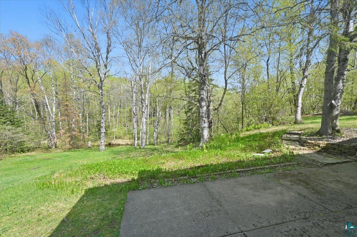 2141 Leonard St, Duluth, MN 55811 Listing Photo  32