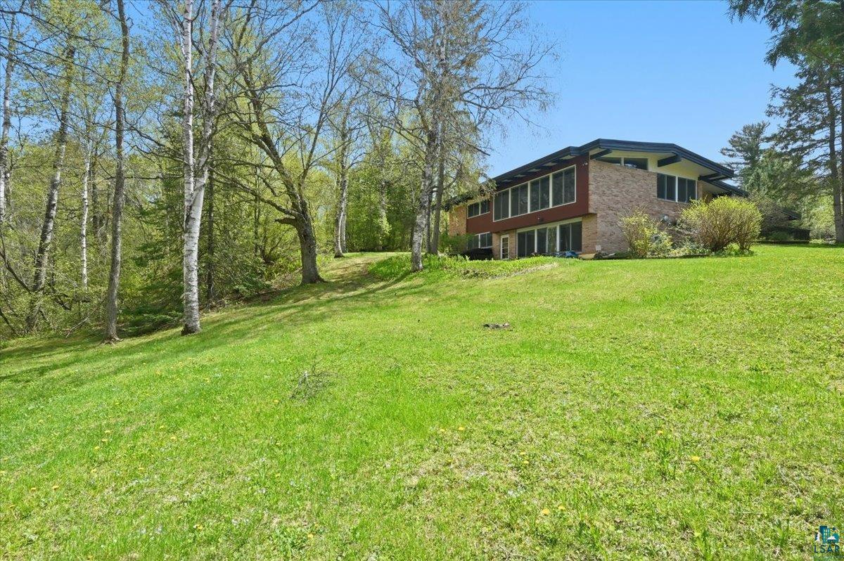2141 Leonard St, Duluth, MN 55811 Listing Photo  33