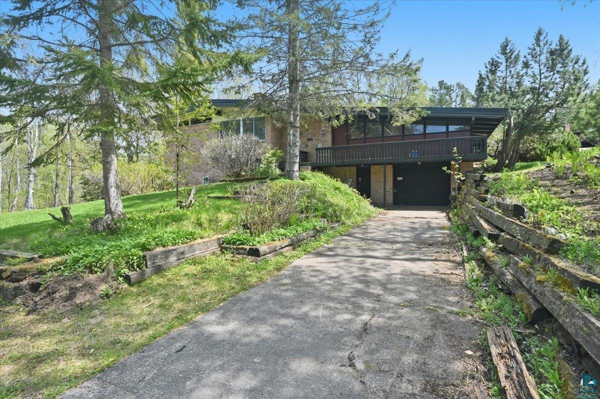 2141 Leonard St, Duluth, MN 55811 Listing Photo  36