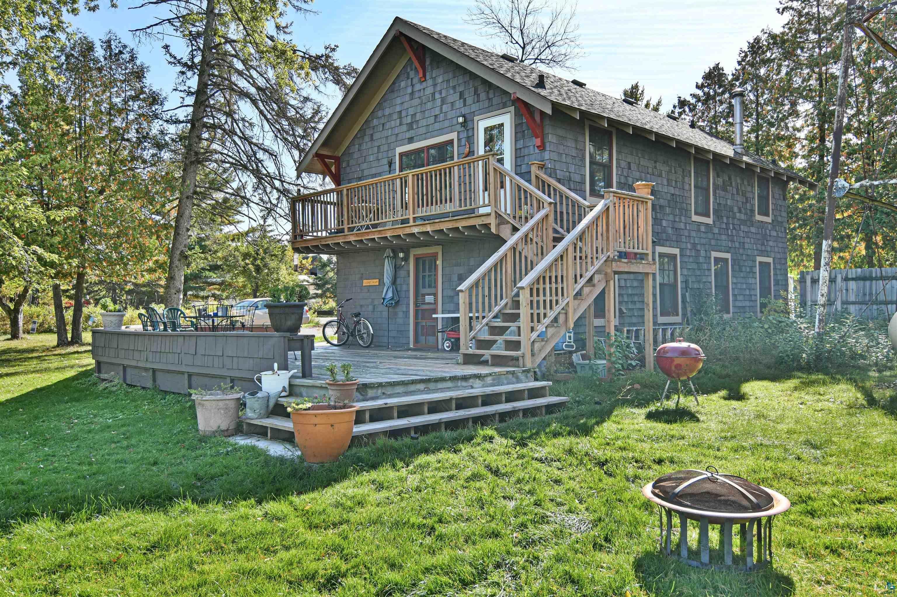 916 Whitefish St, LaPointe, WI 54850 Listing Photo  2