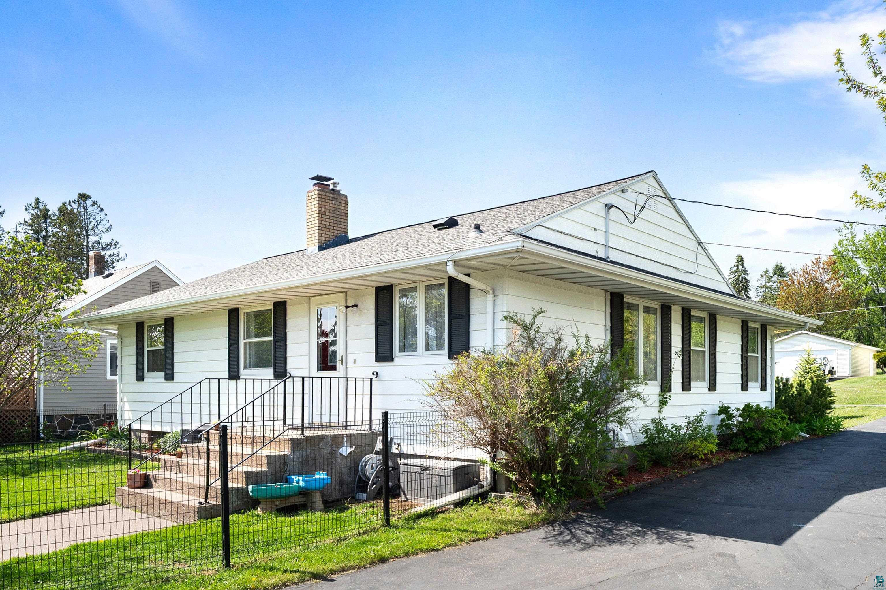 2602 Harvey St, Duluth, MN 55811 Listing Photo  33