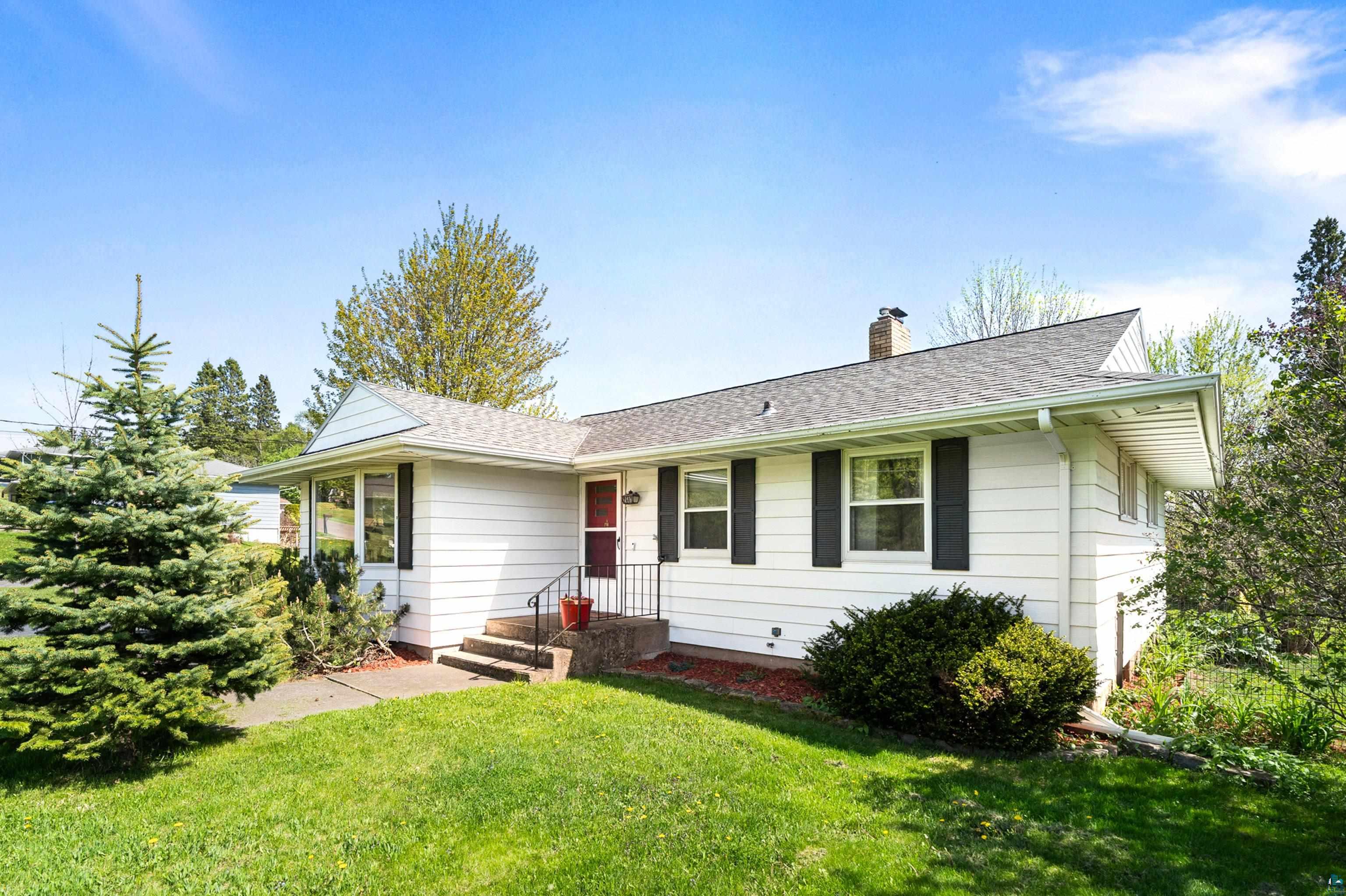 2602 Harvey St, Duluth, MN 55811 Listing Photo  5