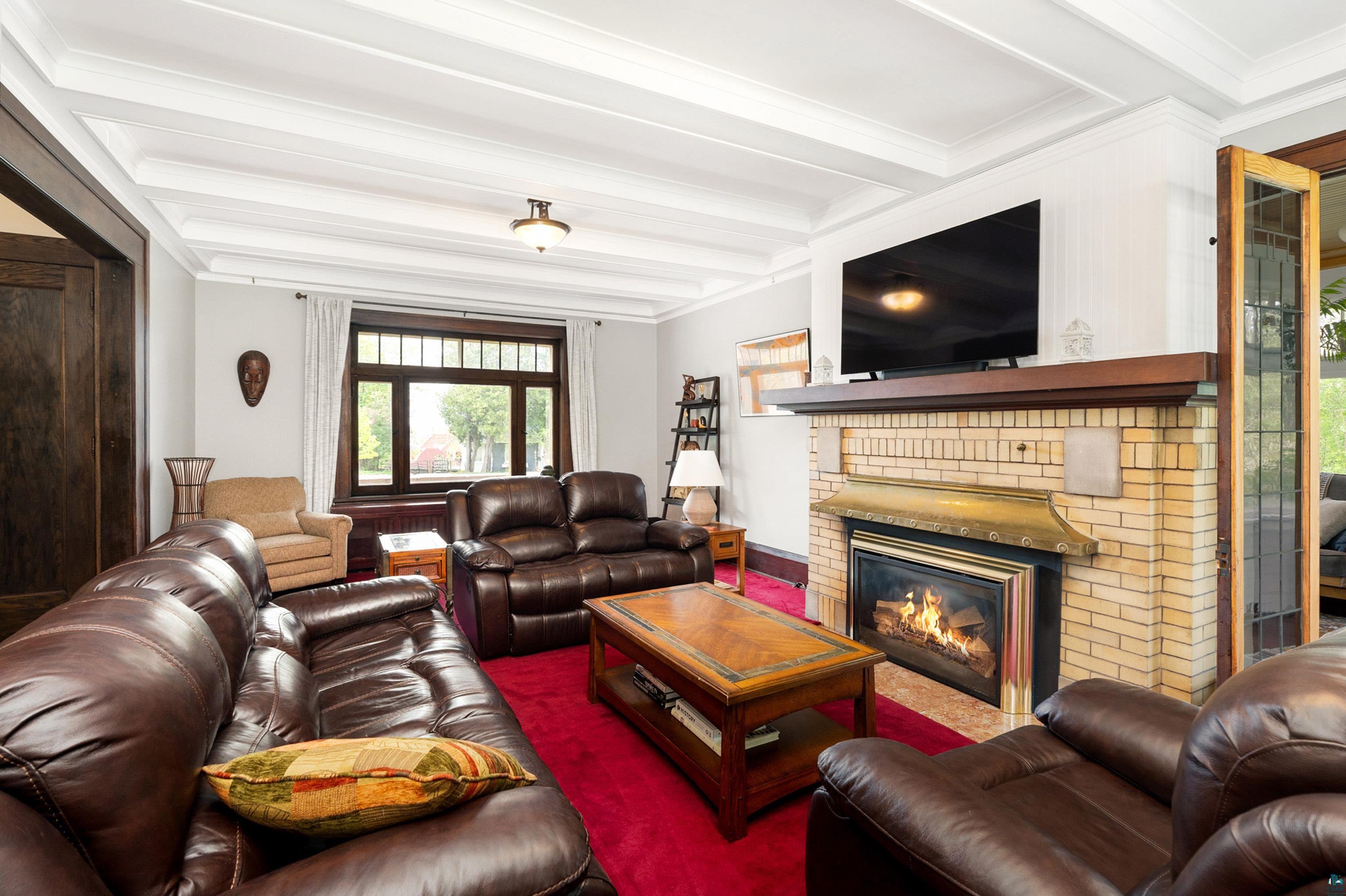 2221 E 4th St, Duluth, MN 55812 Listing Photo  32