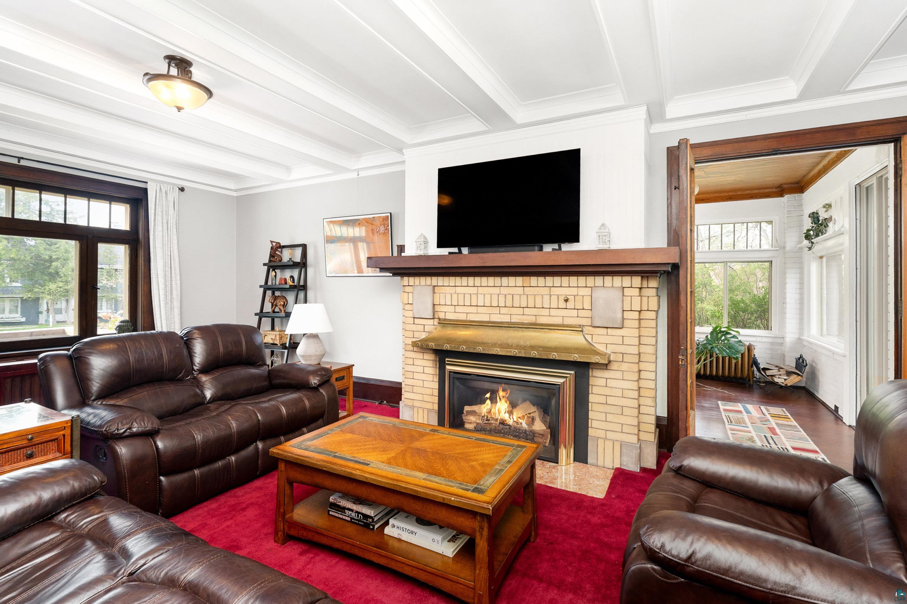 2221 E 4th St, Duluth, MN 55812 Listing Photo  37