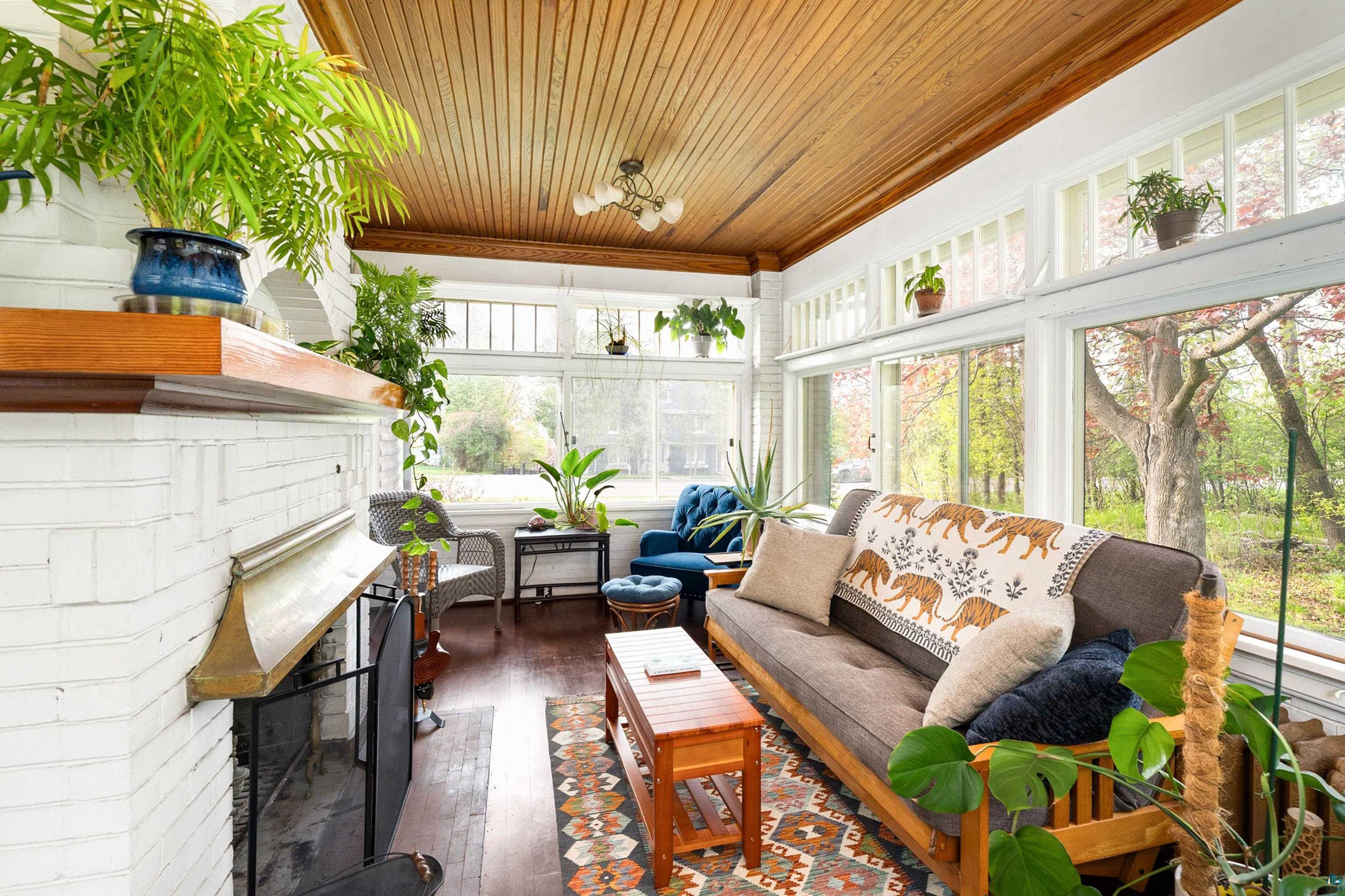 2221 E 4th St, Duluth, MN 55812 Listing Photo  41