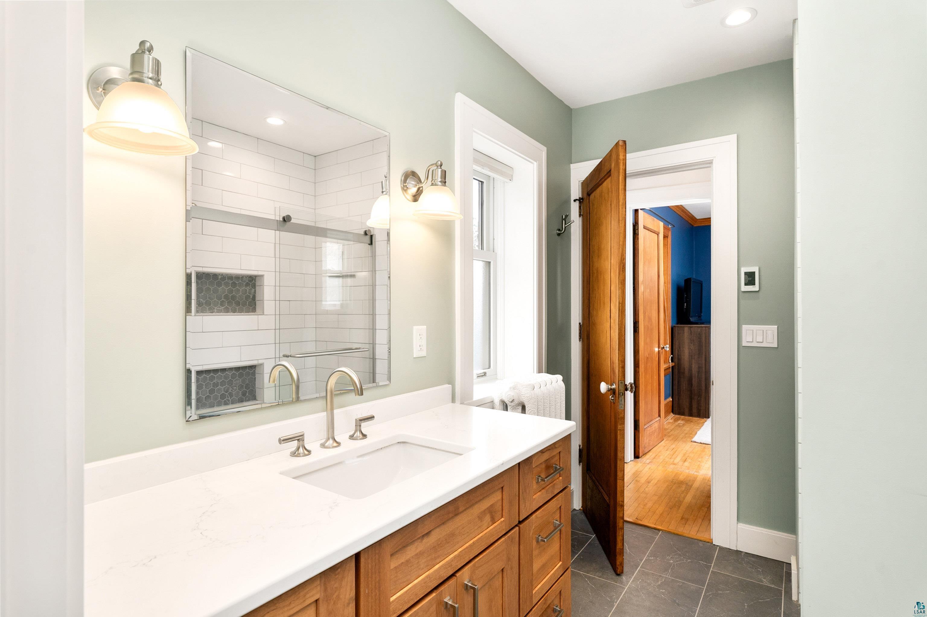 2221 E 4th St, Duluth, MN 55812 Listing Photo  49