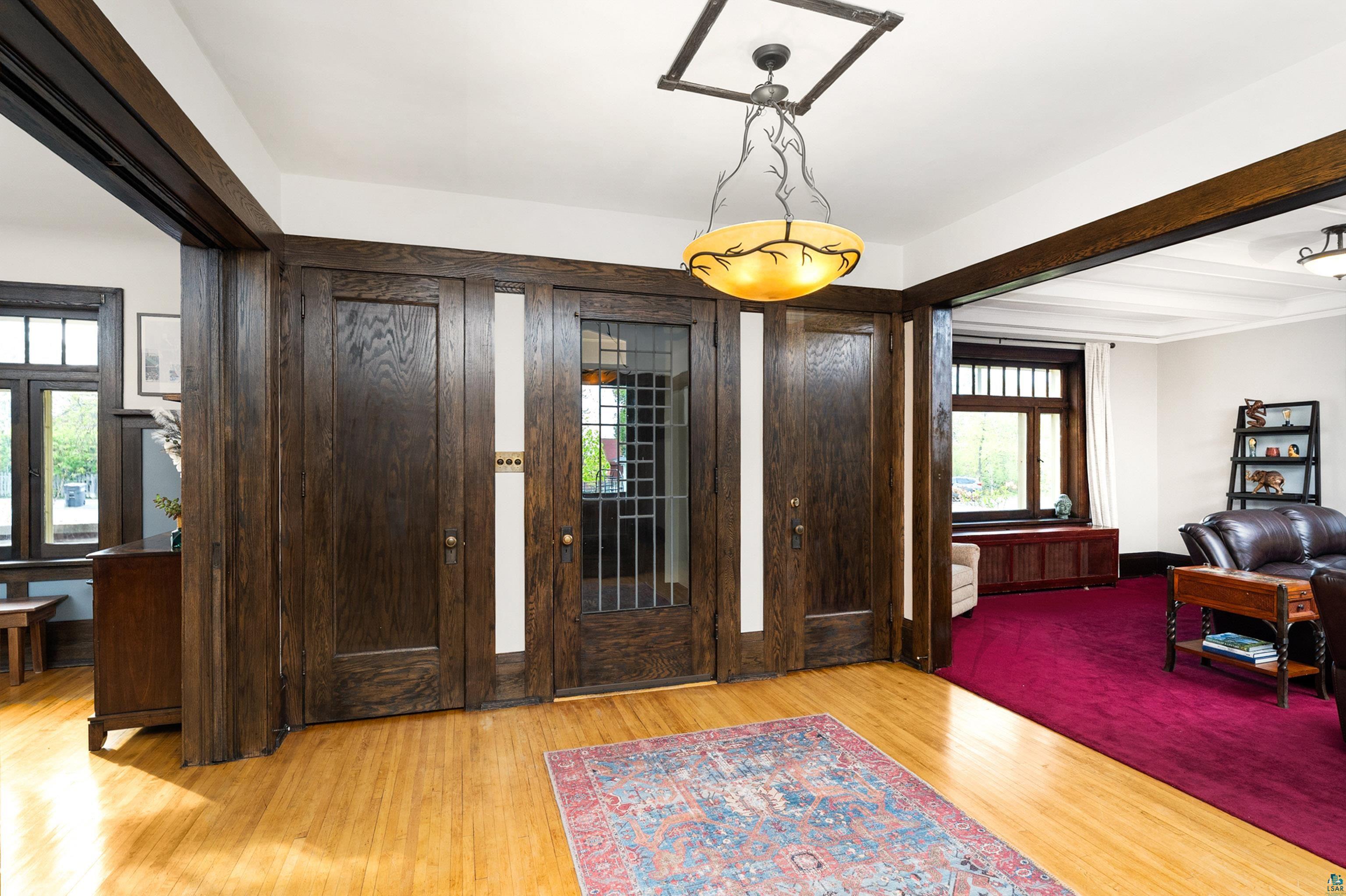 2221 E 4th St, Duluth, MN 55812 Listing Photo  9
