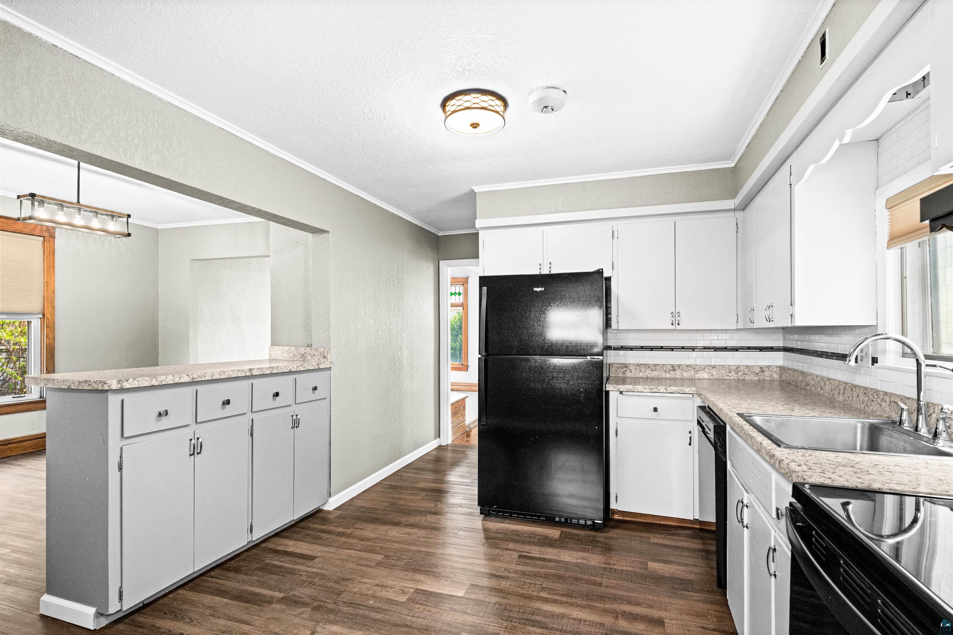 1821 Ogden Ave, Superior, WI 54880 Listing Photo  9
