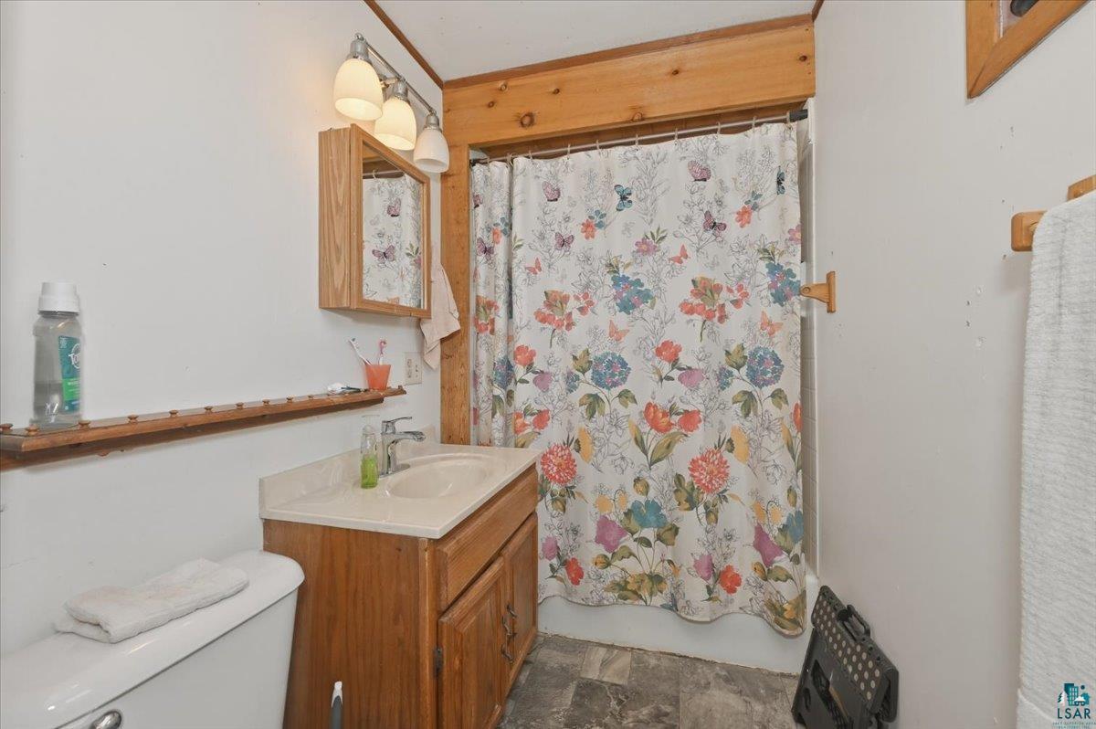 2811 E 3rd St, Superior, WI 54880 Listing Photo  19