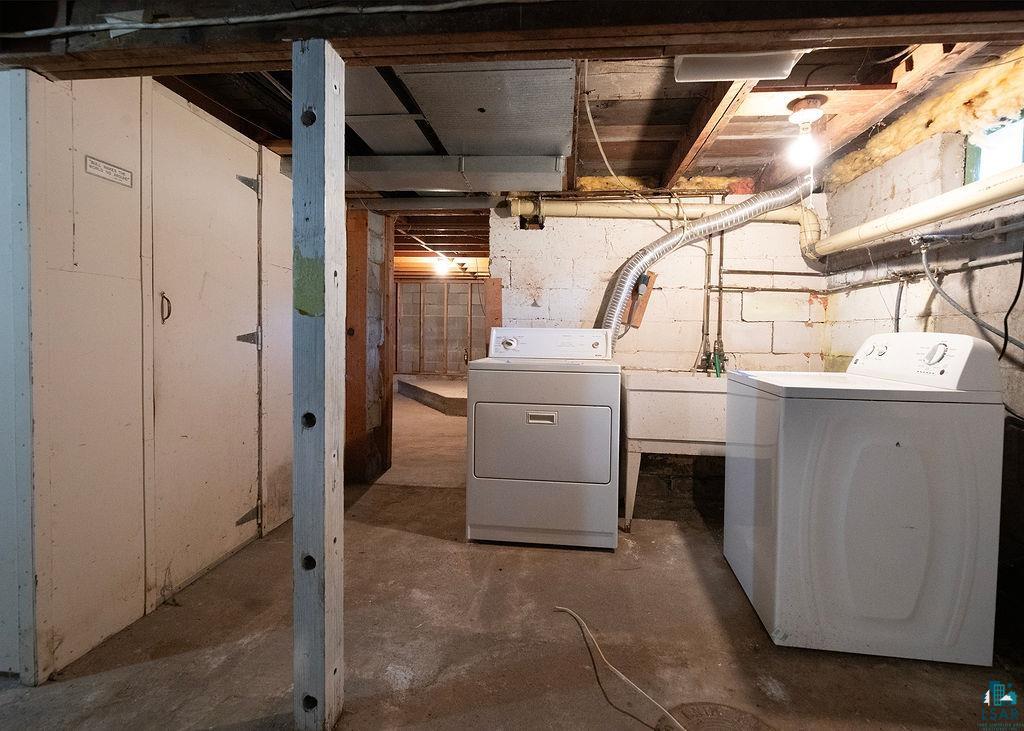 2503 Springvale Rd, Duluth, MN 55811 Listing Photo  33