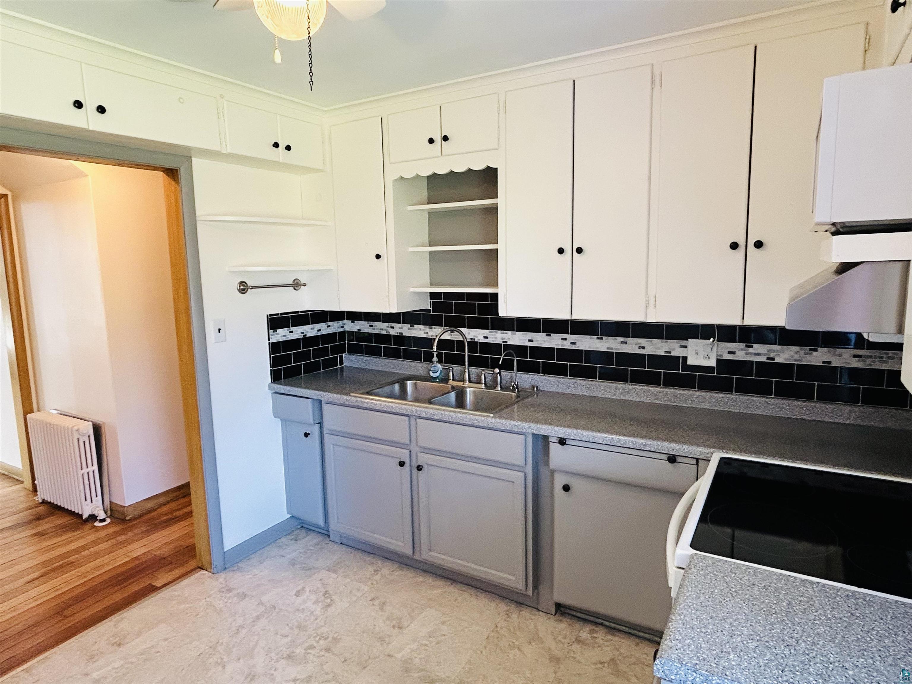 5090 London Rd, #1, Duluth, MN 55804 Listing Photo  11