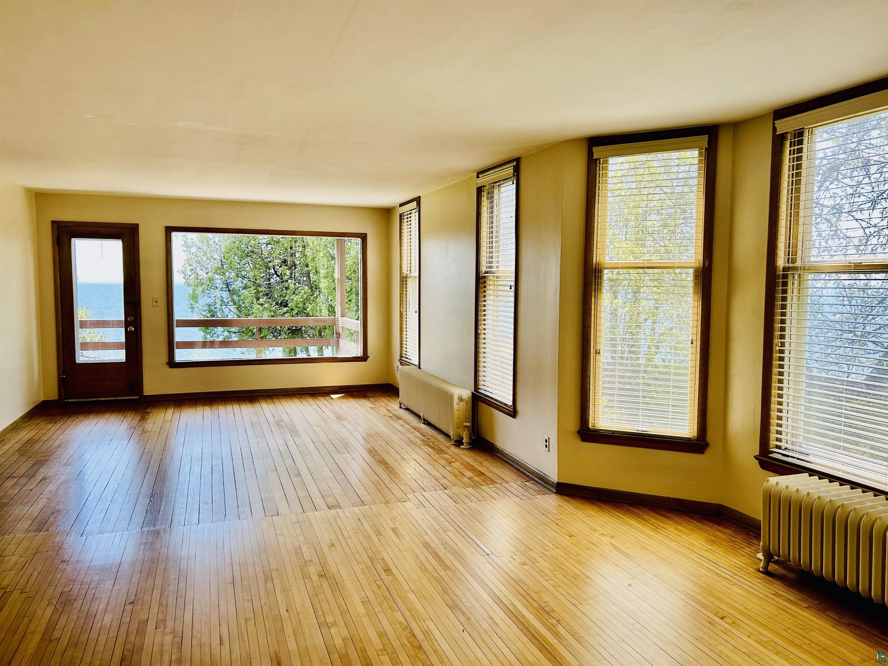 5090 London Rd, #1, Duluth, MN 55804 Listing Photo  17