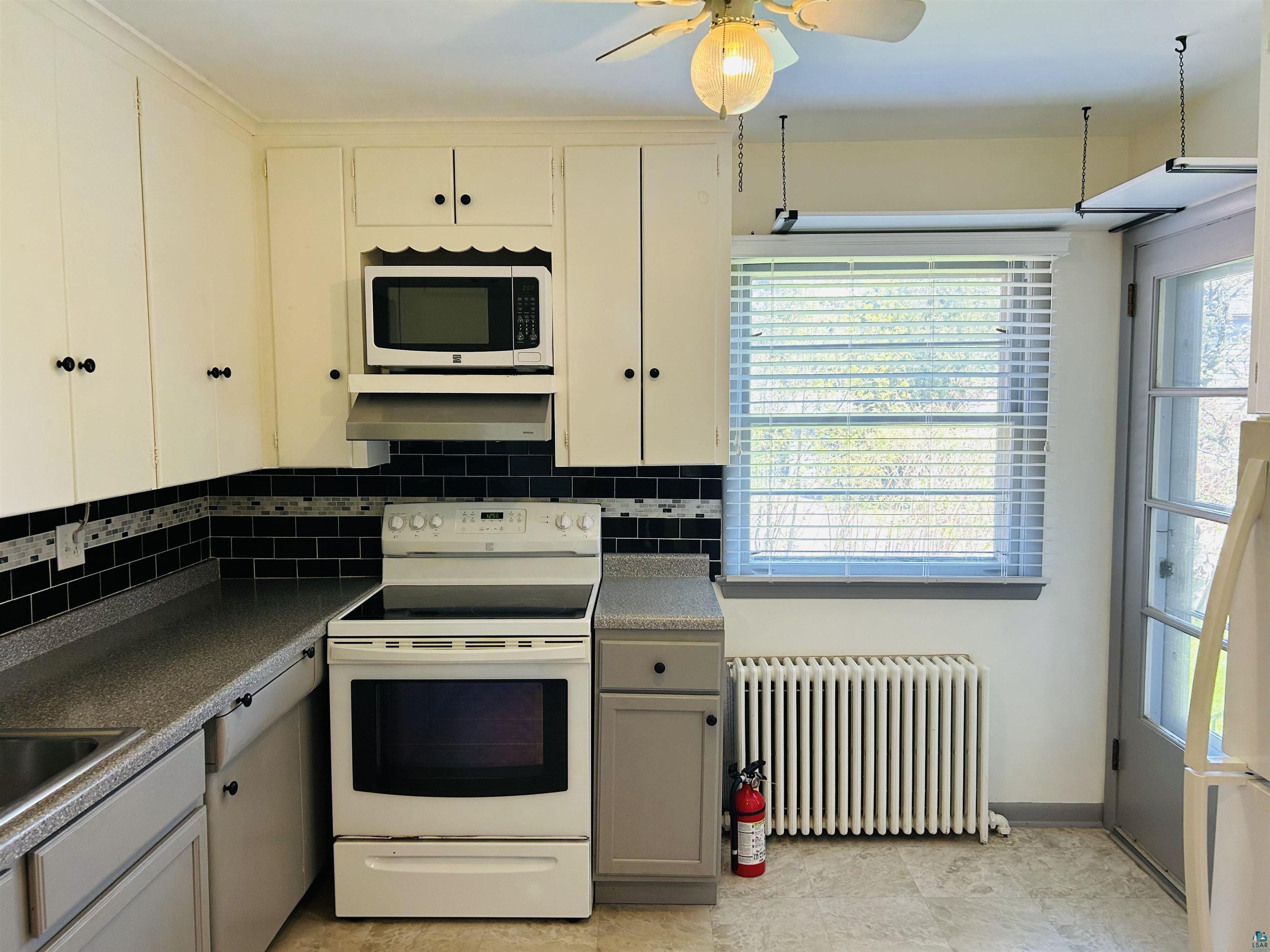 5090 London Rd, #1, Duluth, MN 55804 Listing Photo  10