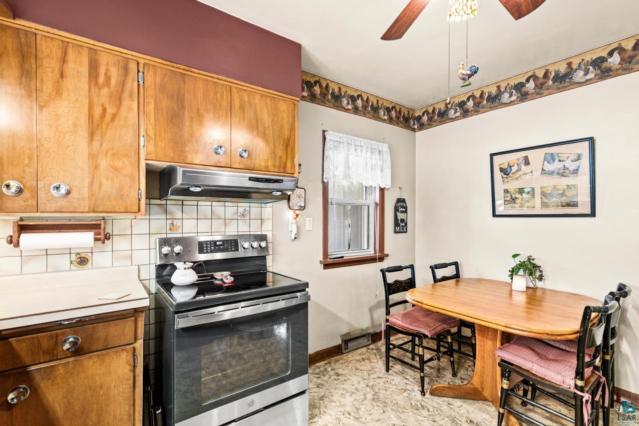 3909 W 4th Street, Duluth, MN 55807 Listing Photo  13
