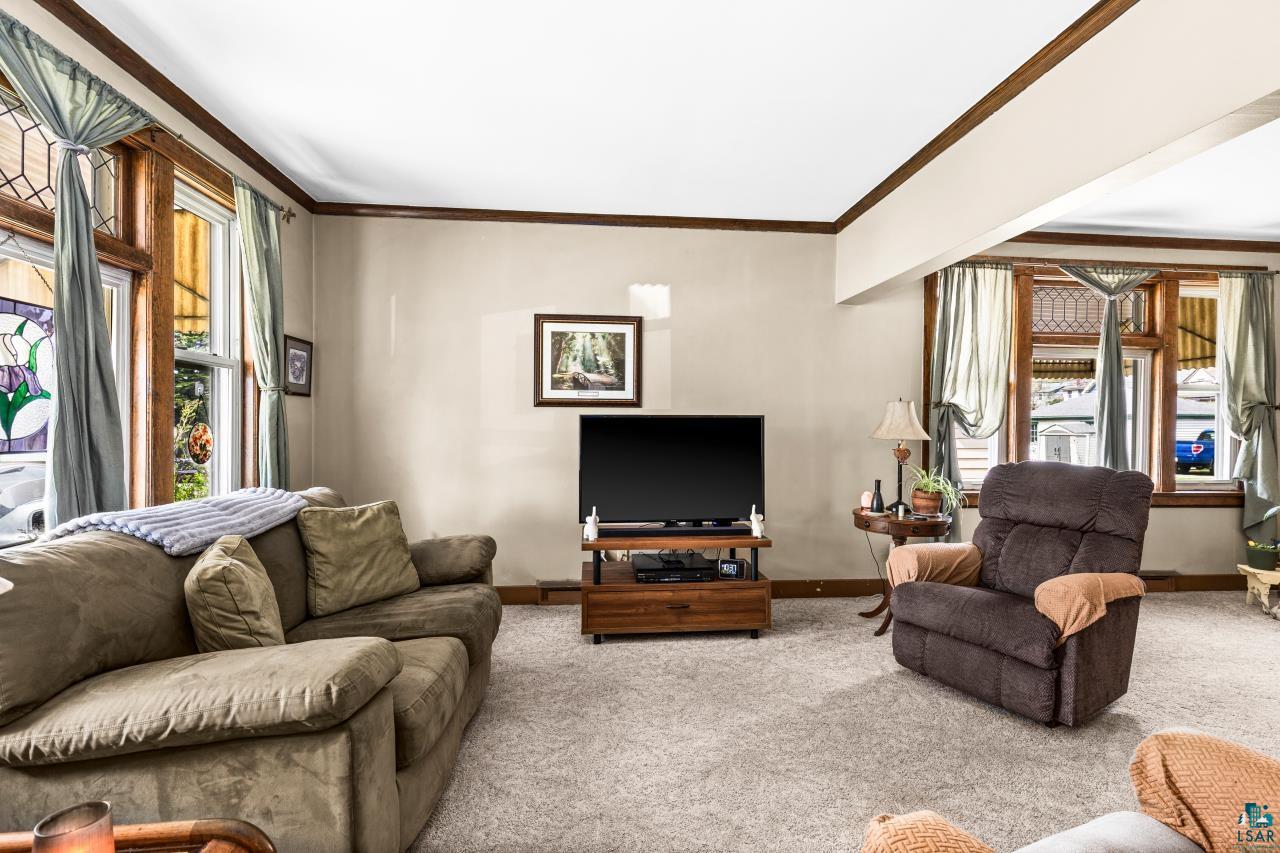 3909 W 4th Street, Duluth, MN 55807 Listing Photo  3