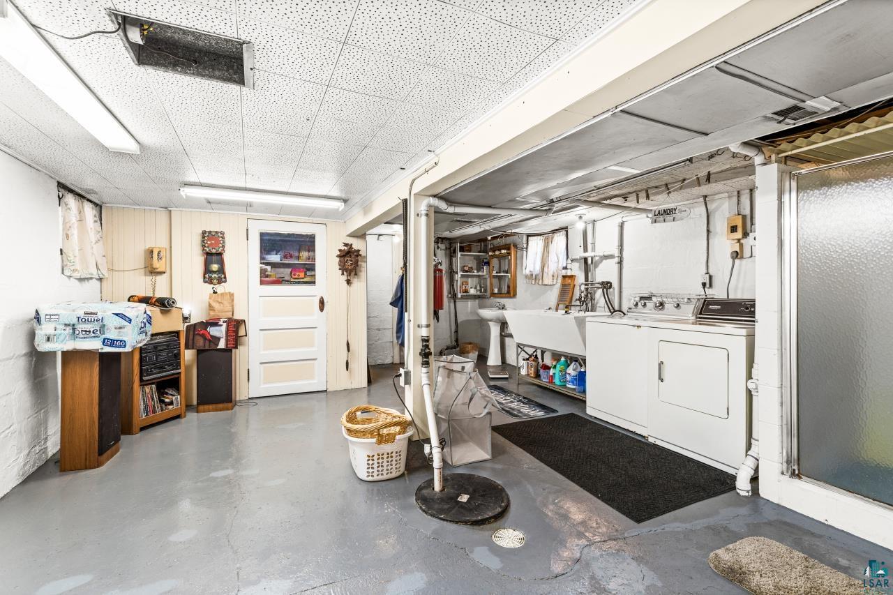 3909 W 4th Street, Duluth, MN 55807 Listing Photo  27