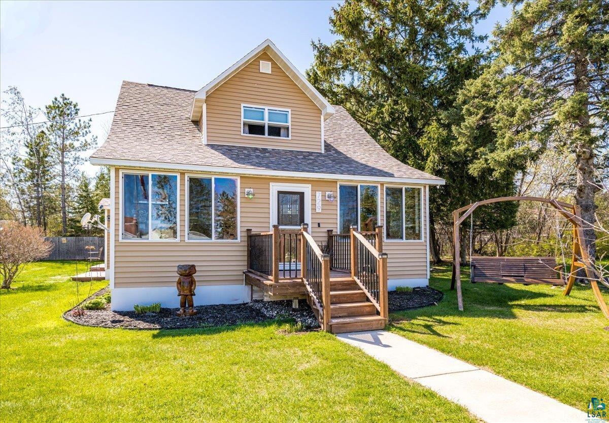 729 19th St, Two Harbors, MN 55616 Listing Photo  1