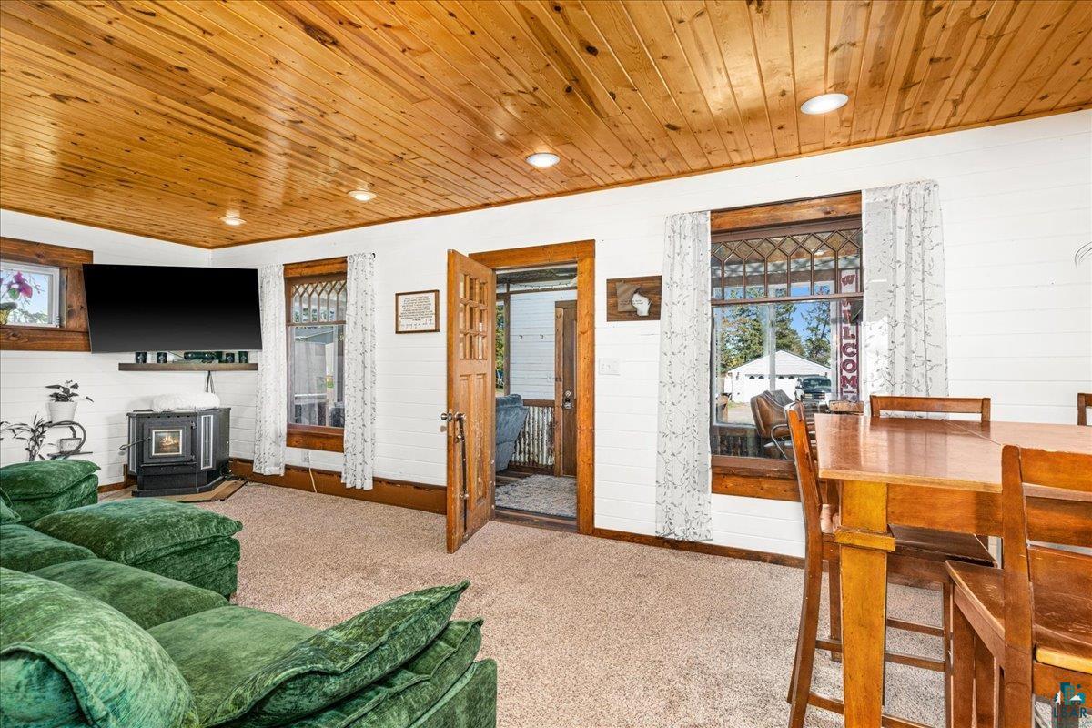 729 19th St, Two Harbors, MN 55616 Listing Photo  5