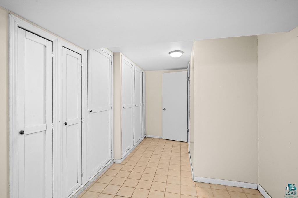 1724 Fern Ave, Duluth, MN 55811 Listing Photo  21