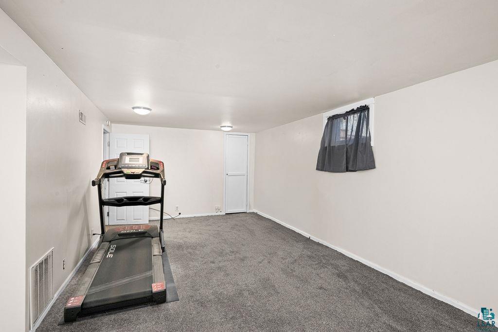 1724 Fern Ave, Duluth, MN 55811 Listing Photo  22