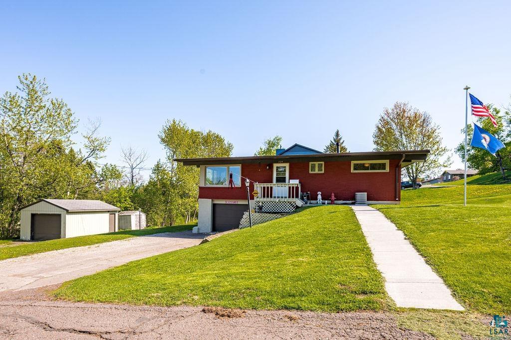 1724 Fern Ave, Duluth, MN 55811 Listing Photo  25