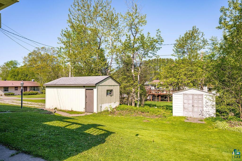 1724 Fern Ave, Duluth, MN 55811 Listing Photo  29